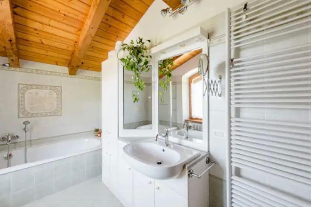 알라 Ca Ulivi B&B 외부 사진
